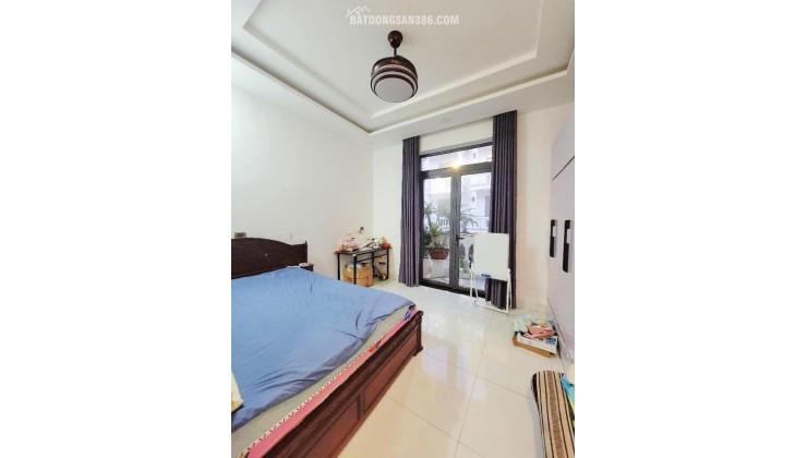 Nhà phố đẹp giáp Tam Bình- 2MT(trước,sau) - 3 Tầng - 62m2 – Nhỉnh 5T - Đường xe tải tránh - KDC đồng bộ